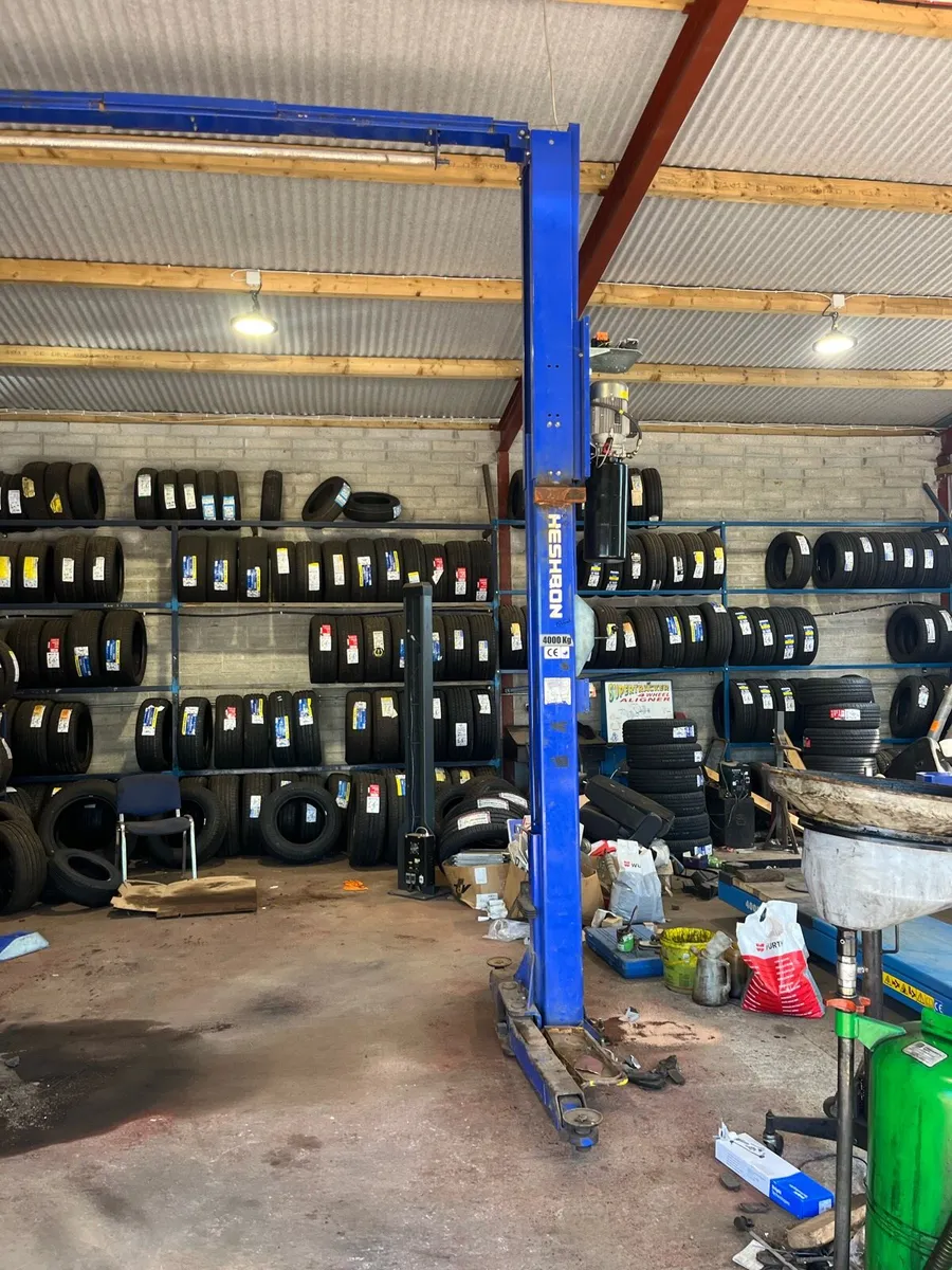 2post garage lift - Image 4