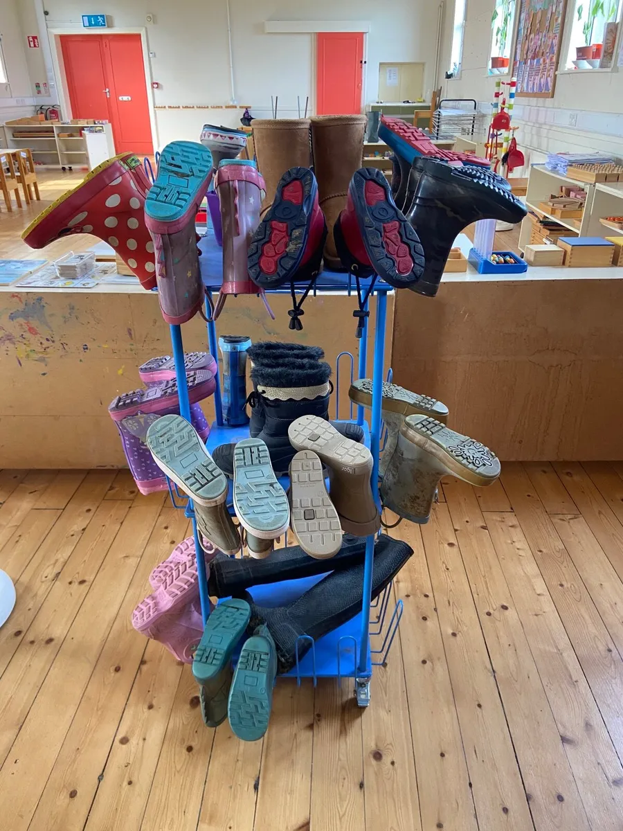 Wellie rack - Image 1