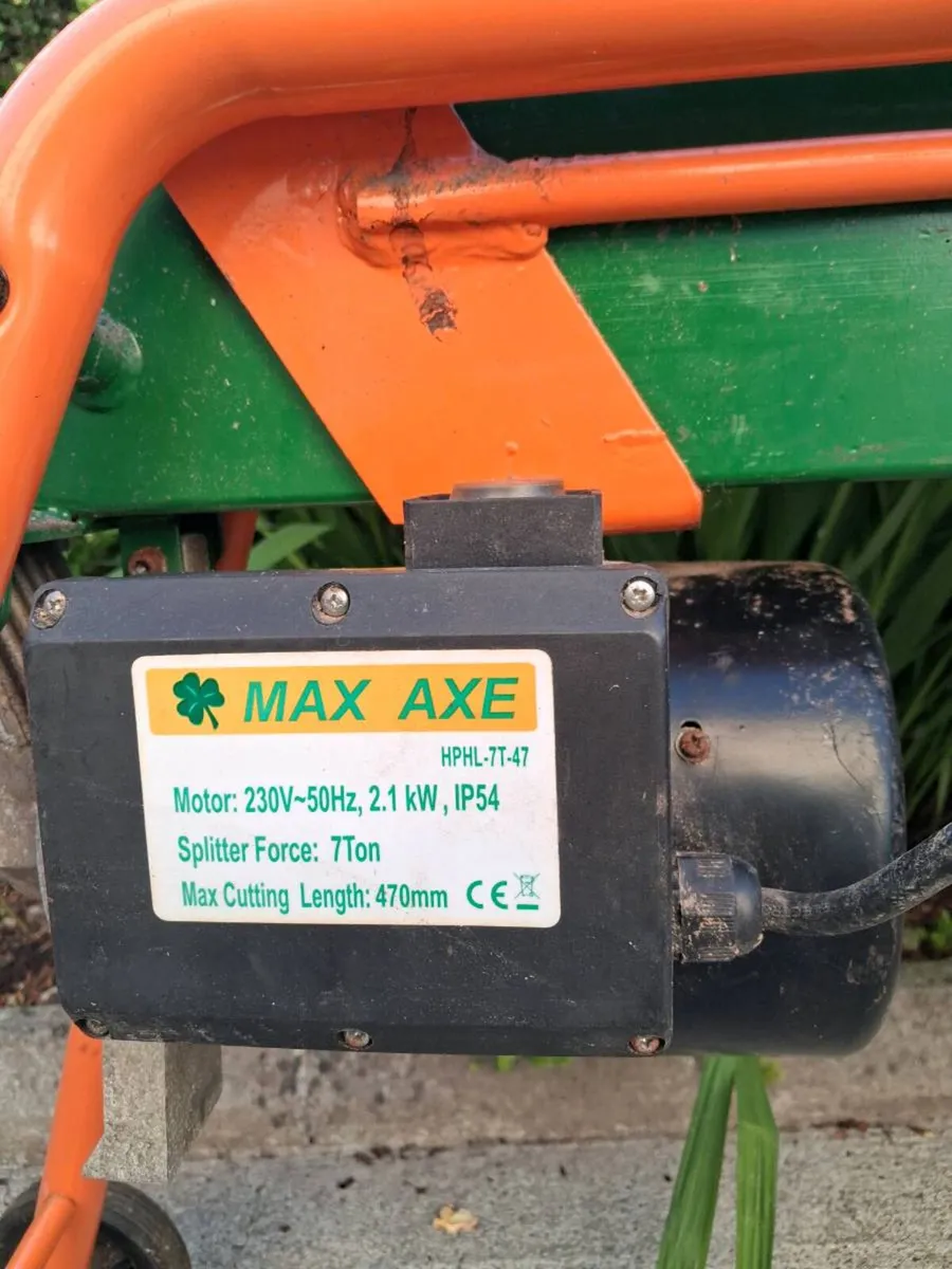 Log Splitter - Image 2