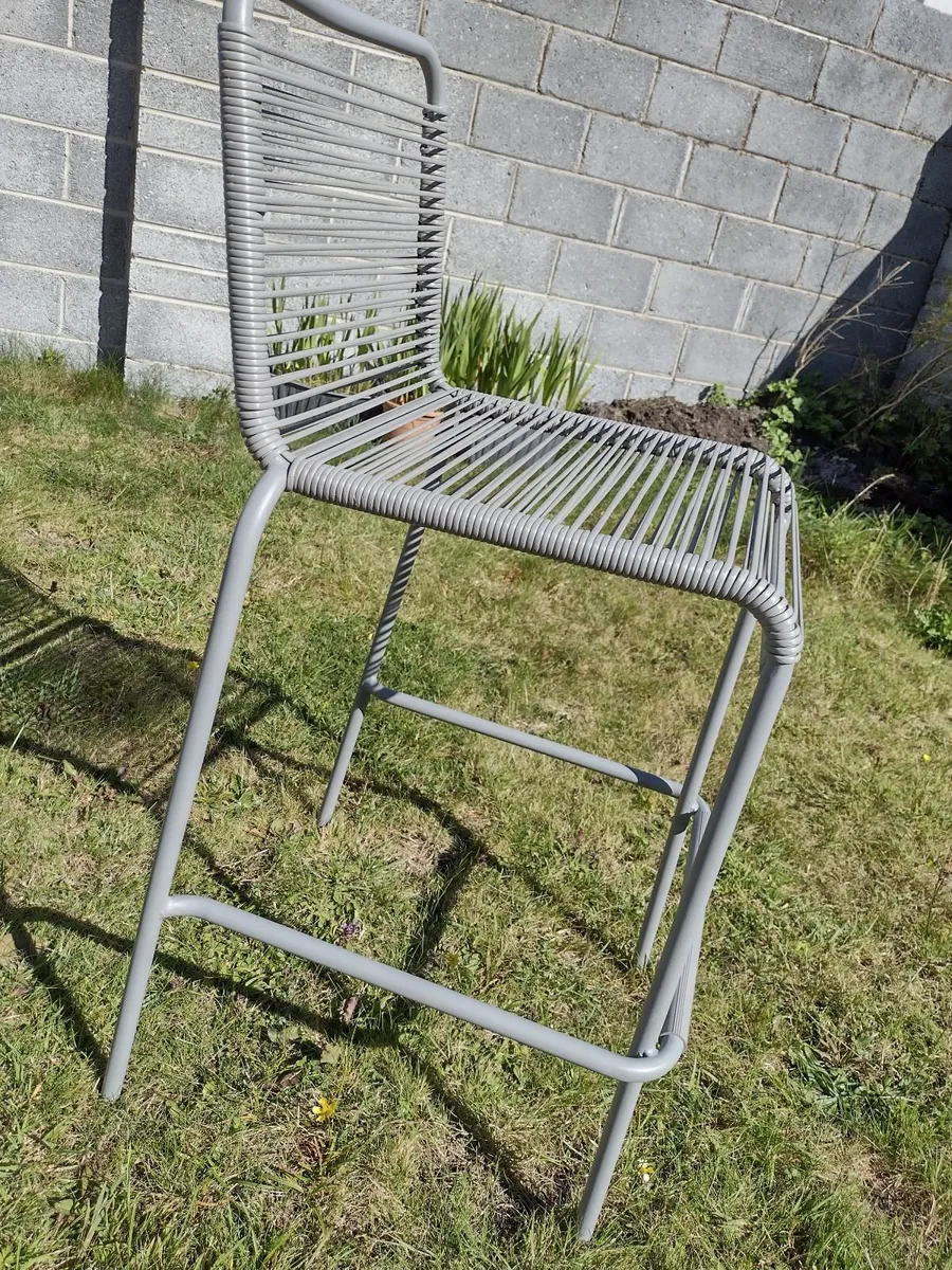 Brand new steel bar stools with soft rattan seats - Image 4