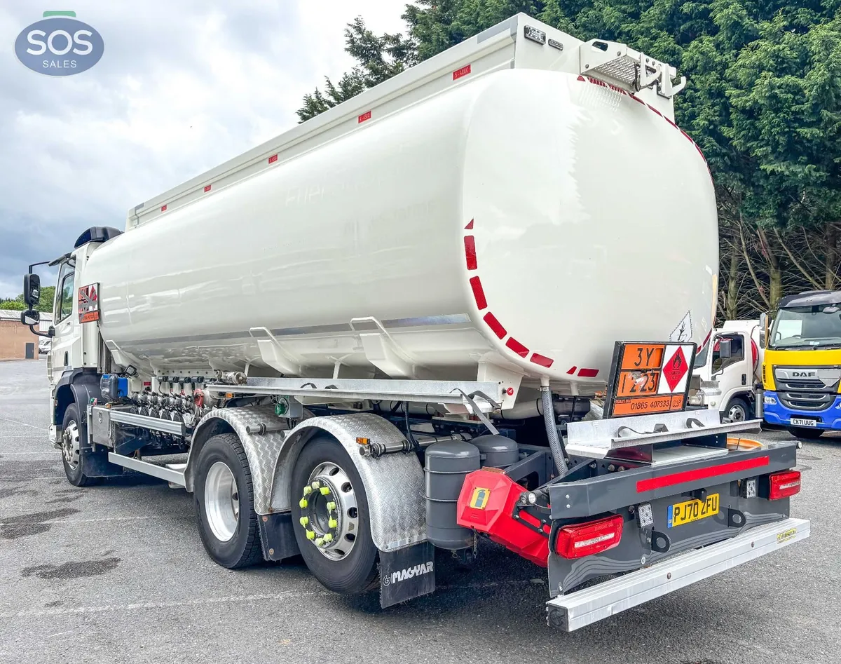 2021 DAF CF 340 FAN Rigid Tanker - Image 2