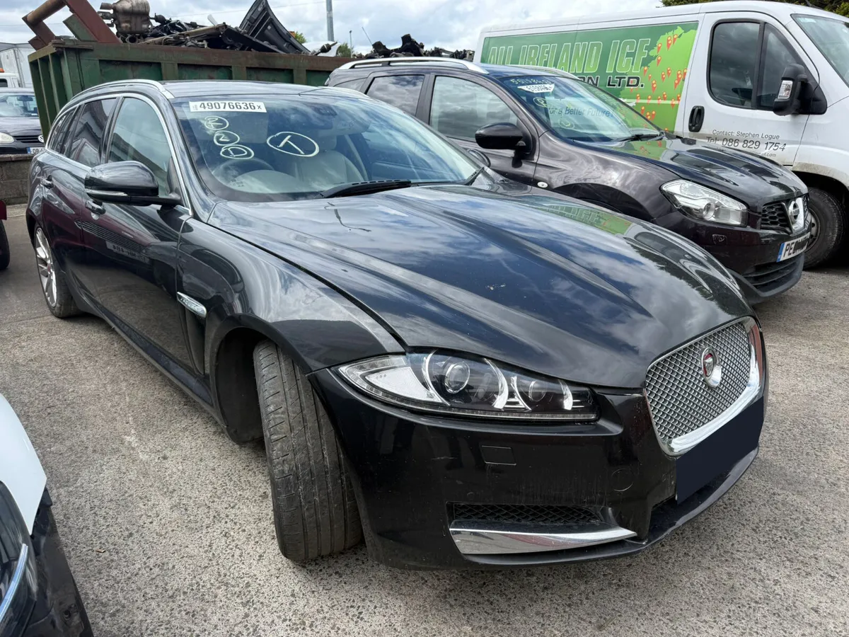 2014 Jaguar XF Estate 3.0d For Breaking! - Image 2