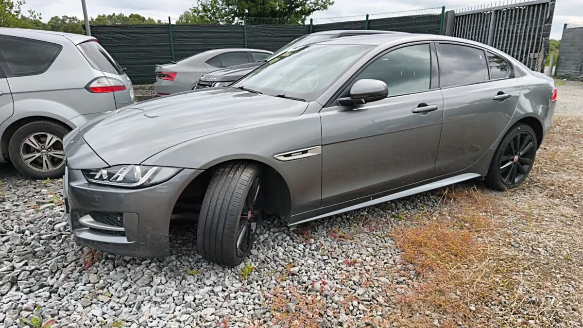 2017 JAGUAR XE  R-SPORT D AUTO 2.0d For Breaking! - Image 3