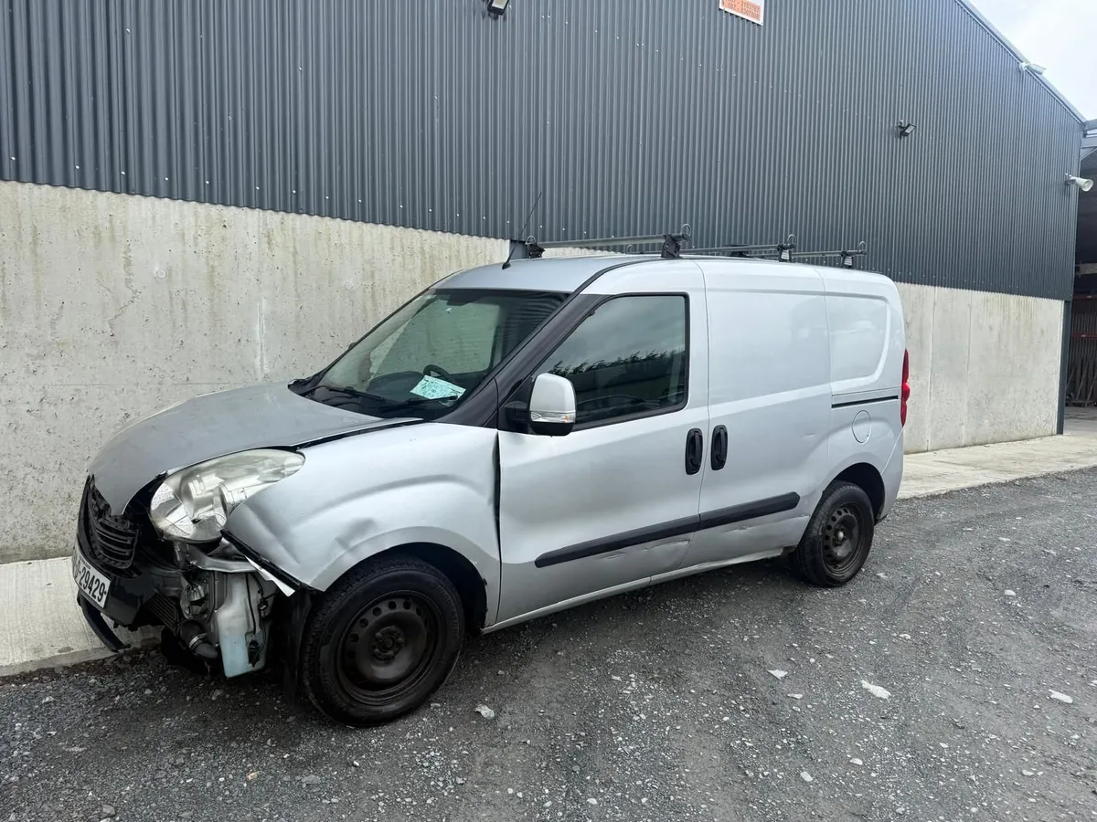 2015 Vauxhall Combo 1.3 Diesel - Image 4