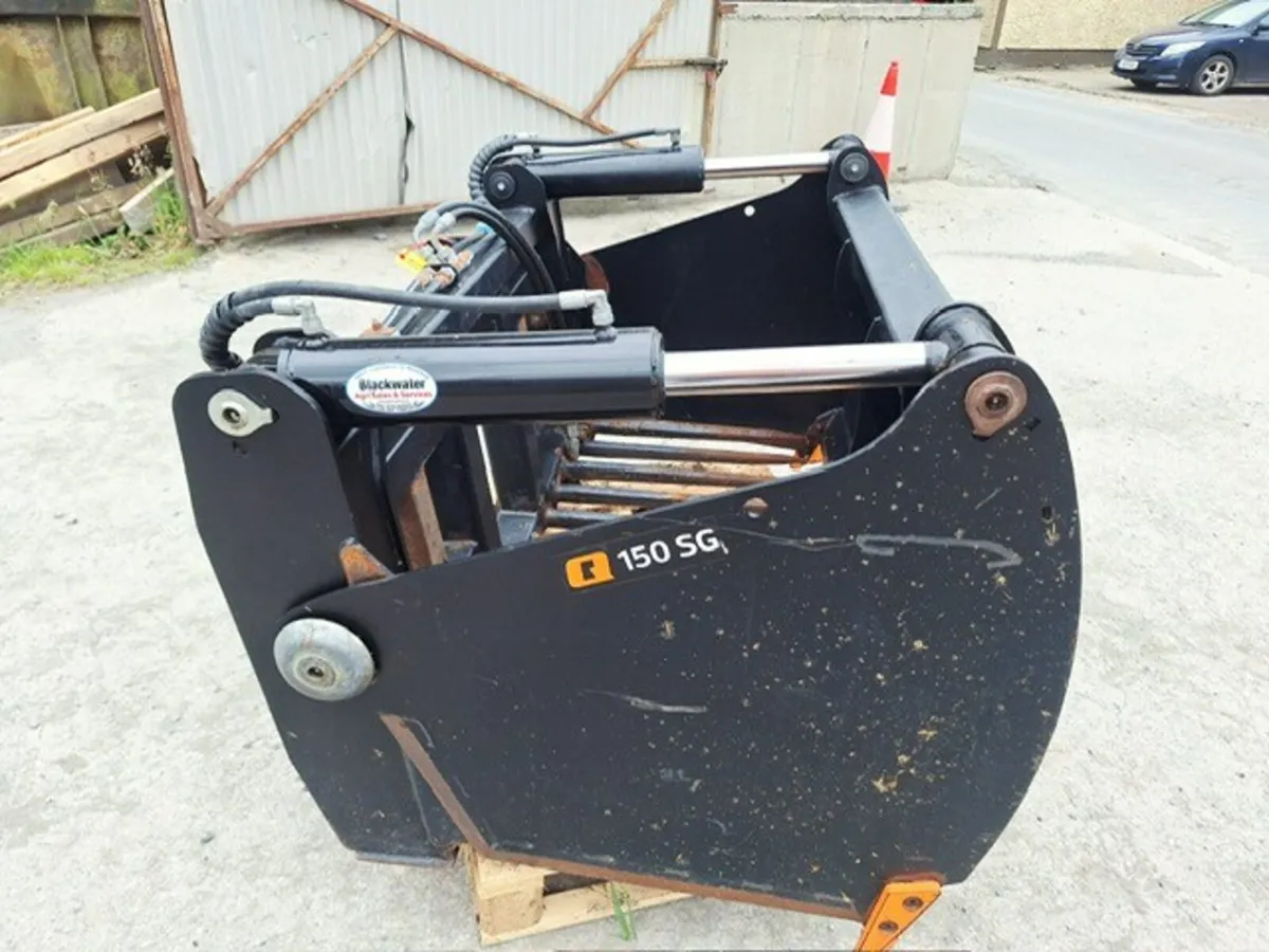 Quicke 1.5m Silocut - Euro Hooks - Image 3