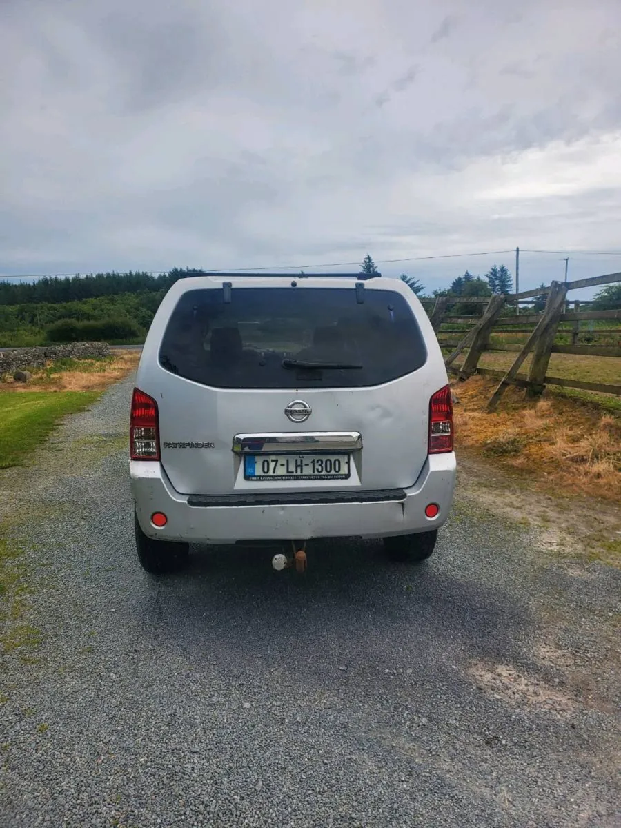 Nissan Pathfinder - Image 3