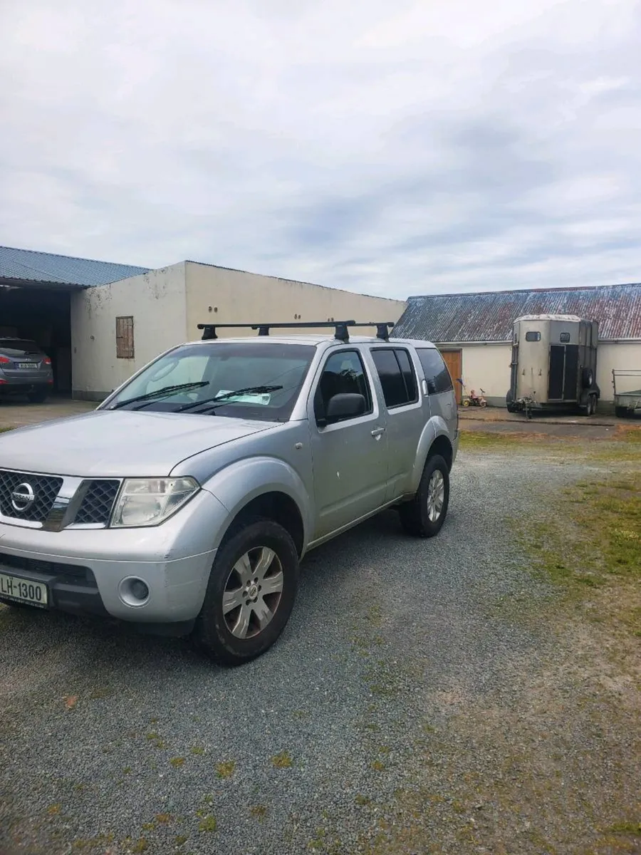 Nissan Pathfinder - Image 2