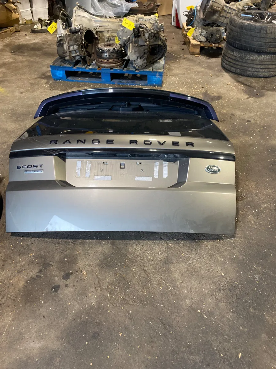 2019 Land Rover Range Rover Sport for Breaking - Image 2