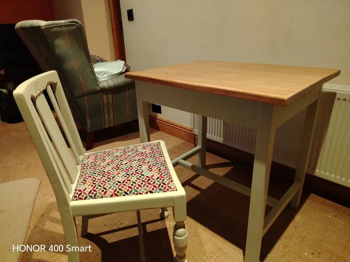 Table and Chair - Image 2