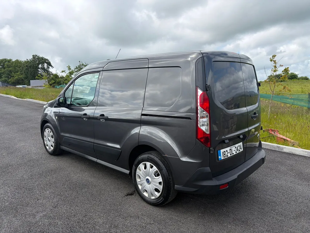 Ford transit connect - Image 4
