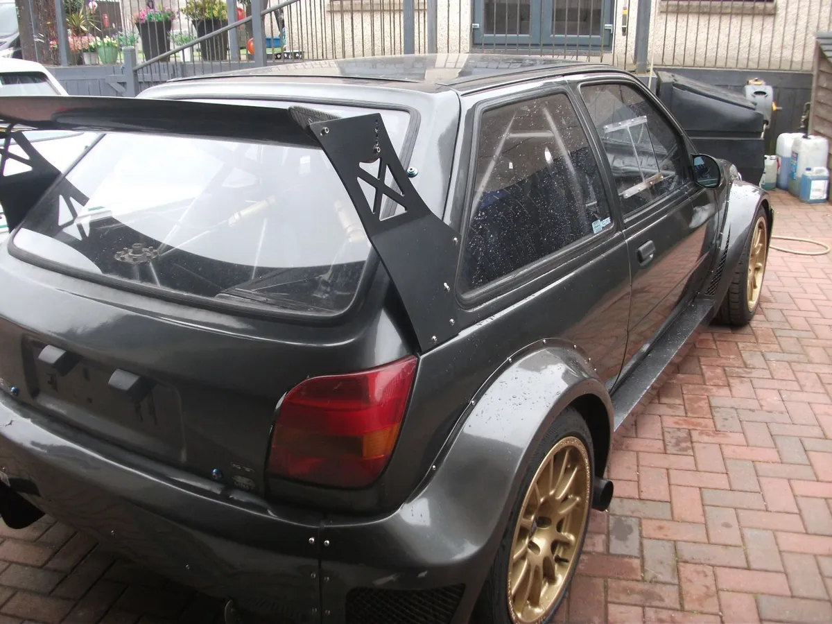 car - Image 3