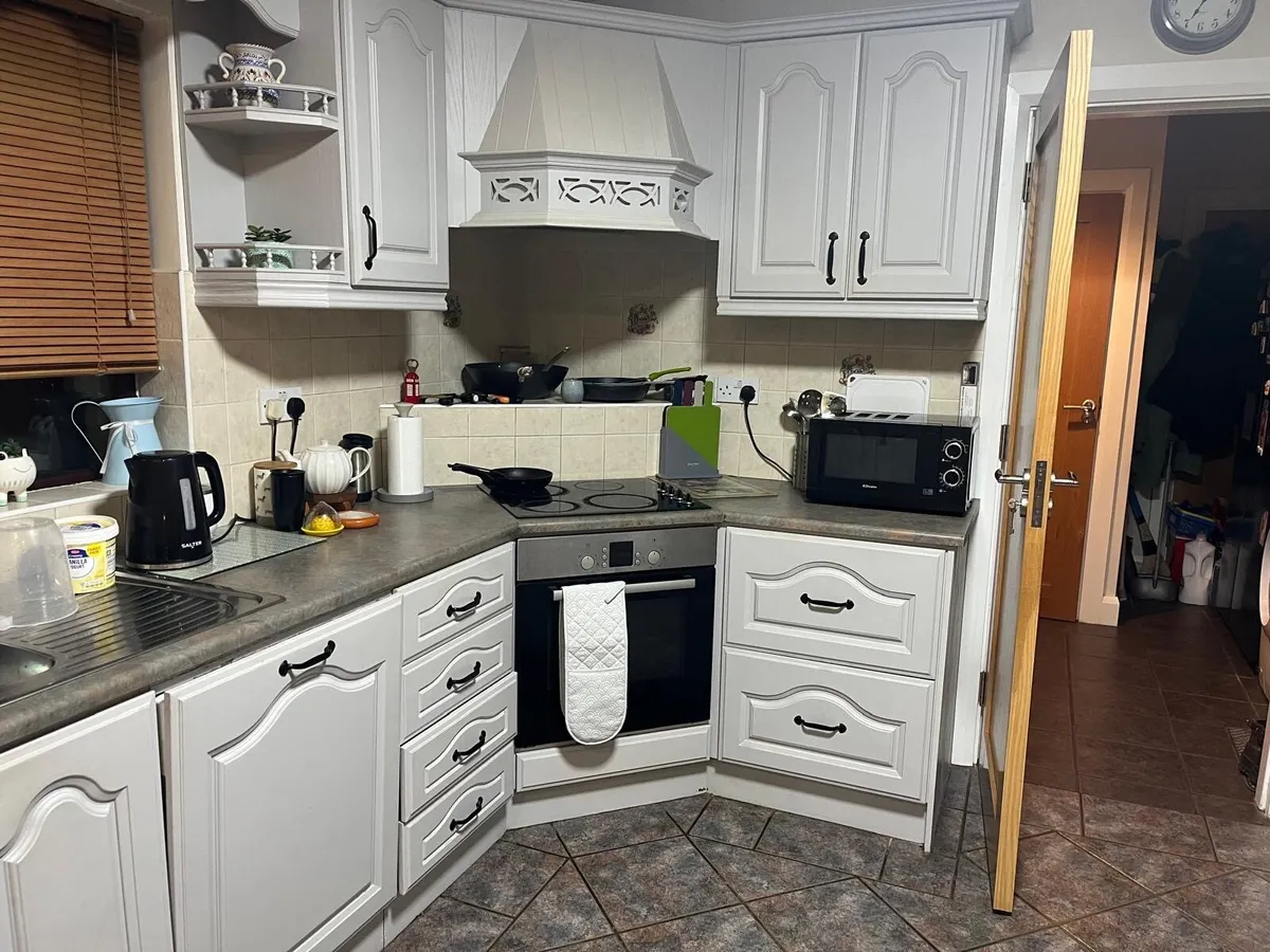 Kitchen - Image 1