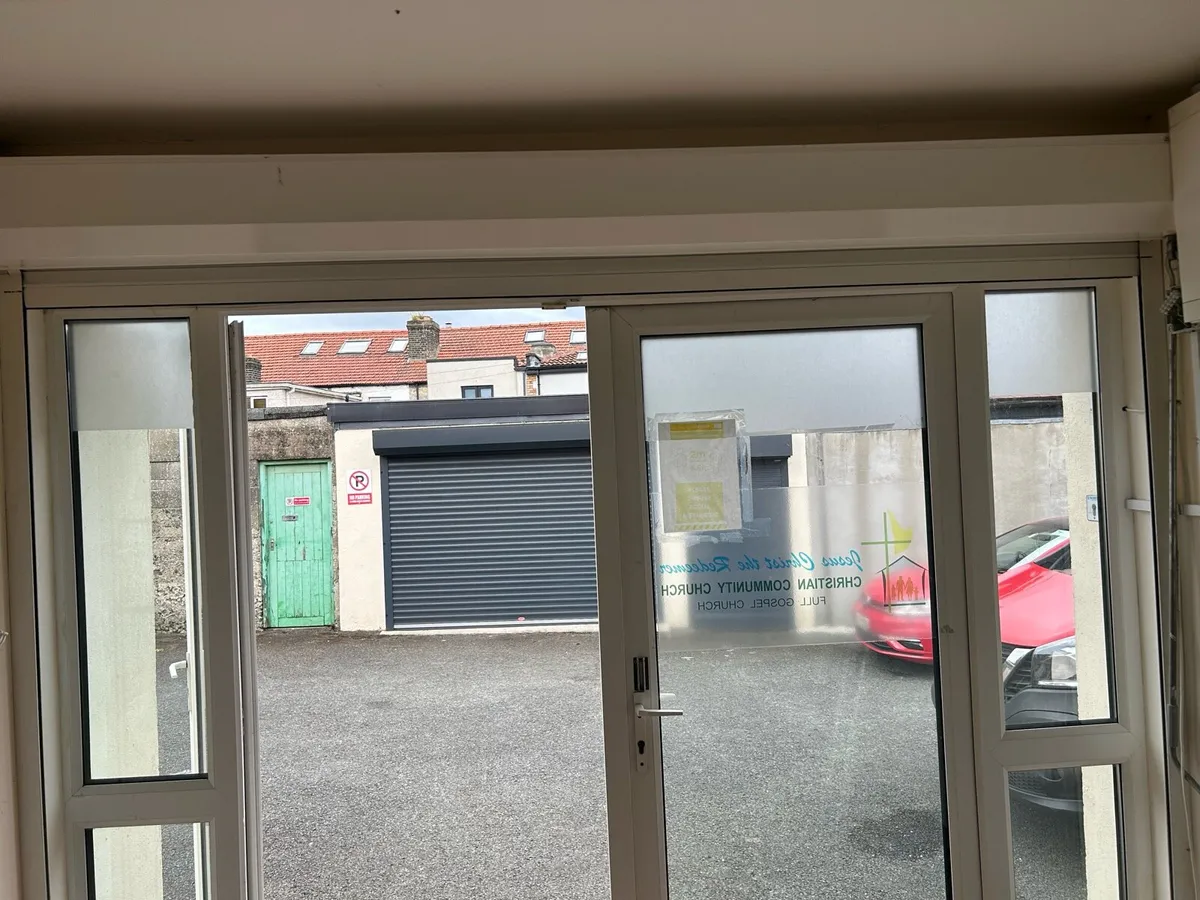 Motorised Roller shutter - Image 3