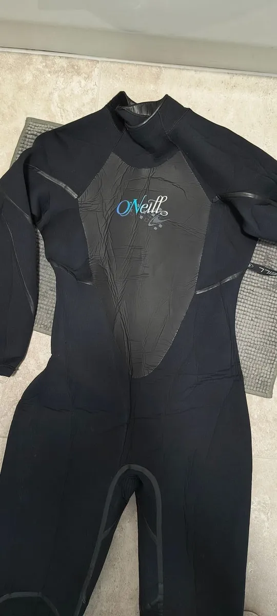 Ladies O’Neill Seamless Lumber Design Wetsuit - Image 1