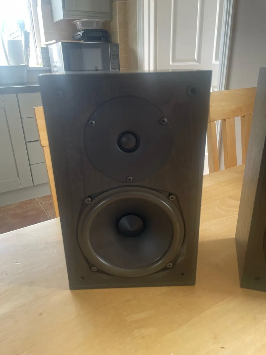 Acoustic energy 100 book shelf speakers mk1 - Image 3