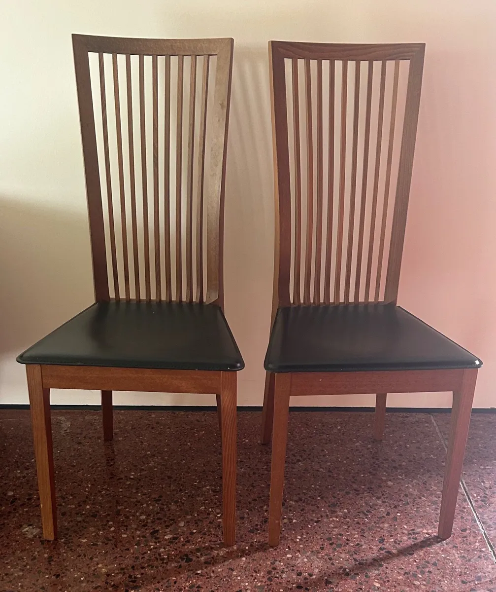 Dinning Table and Chairs - Image 4