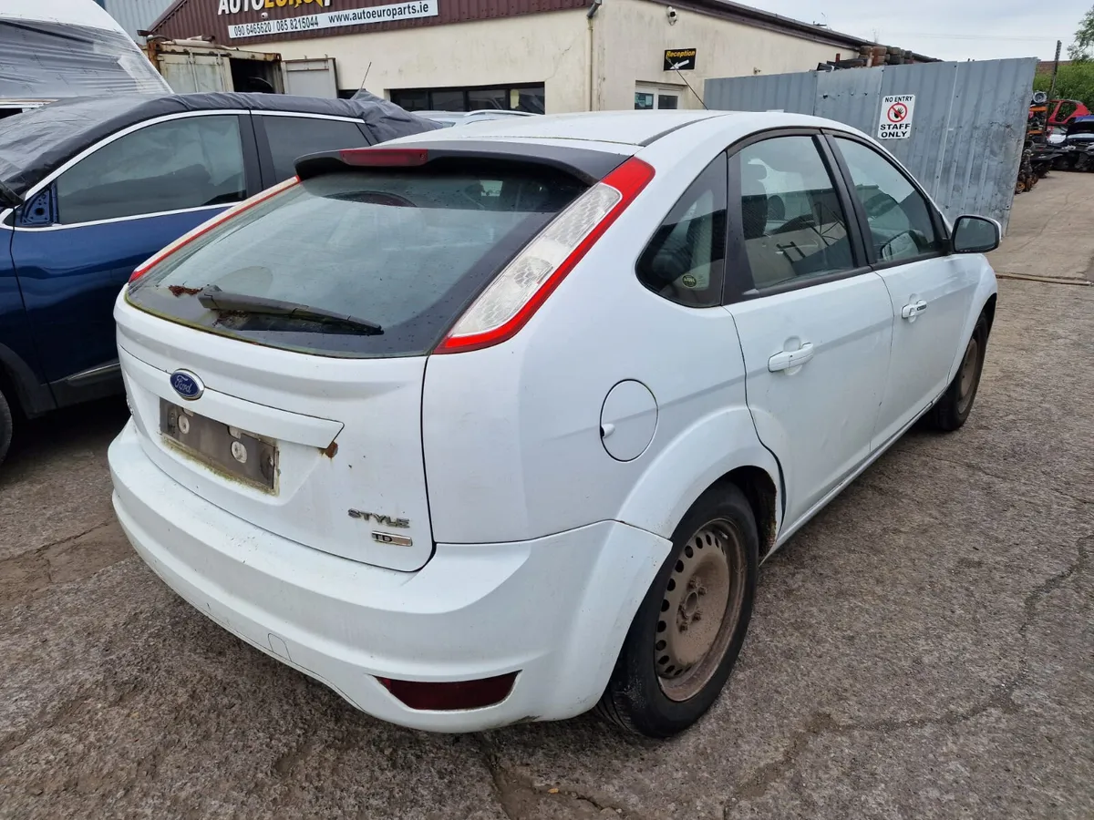09 FORD FOCUS  STYLE 1.8 TDCI FOR BREAKING - Image 4