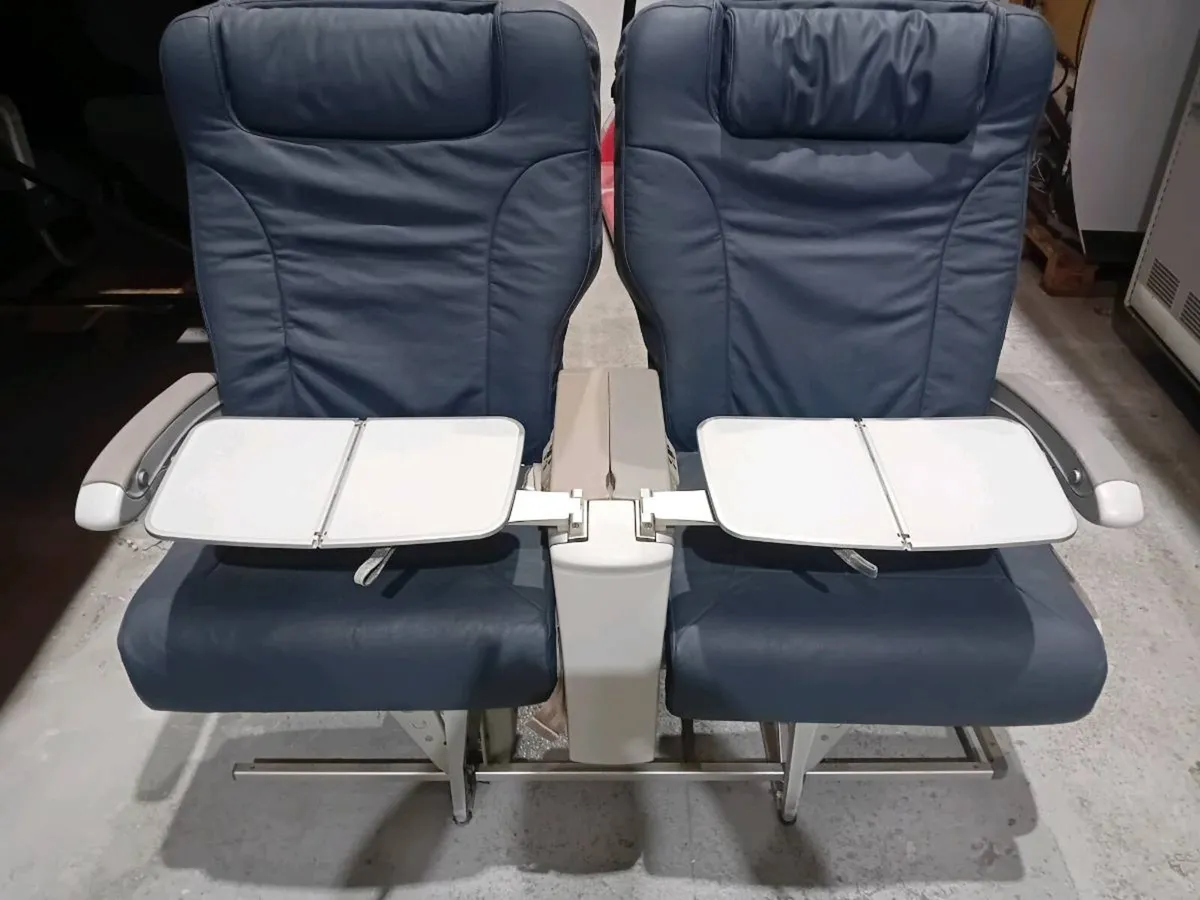 Aircraft Seats - Image 3