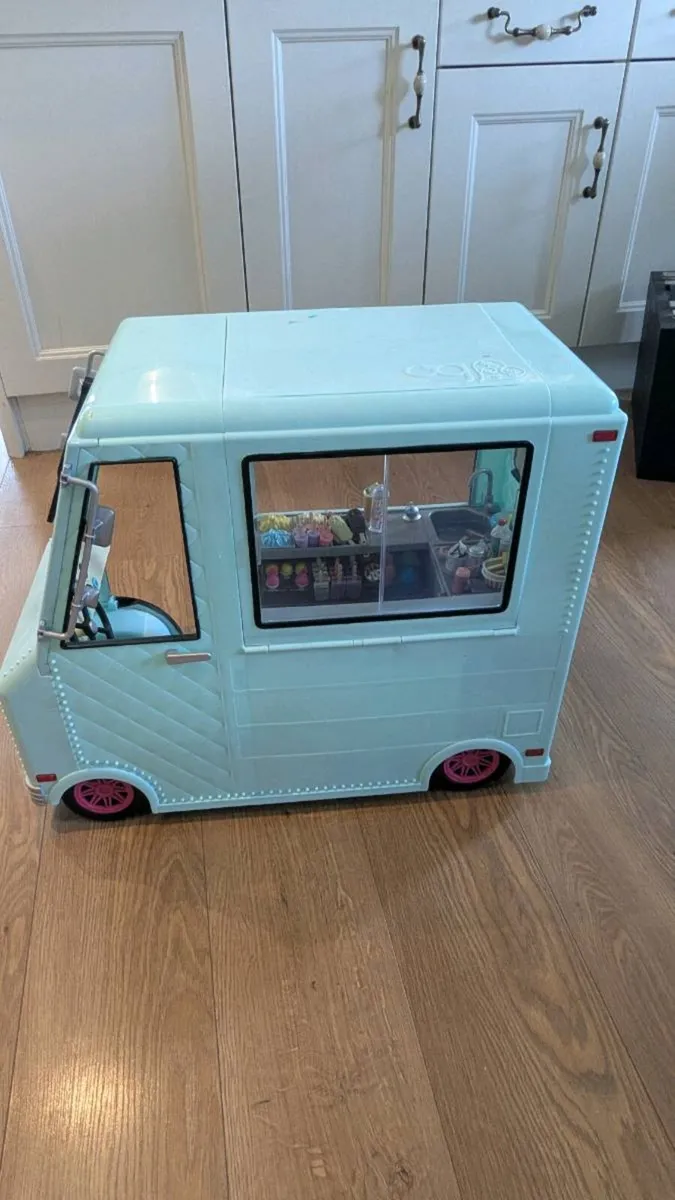 Our Generation Ice Cream Van - Image 4