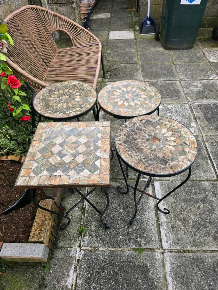 4 small garden tables - Image 3
