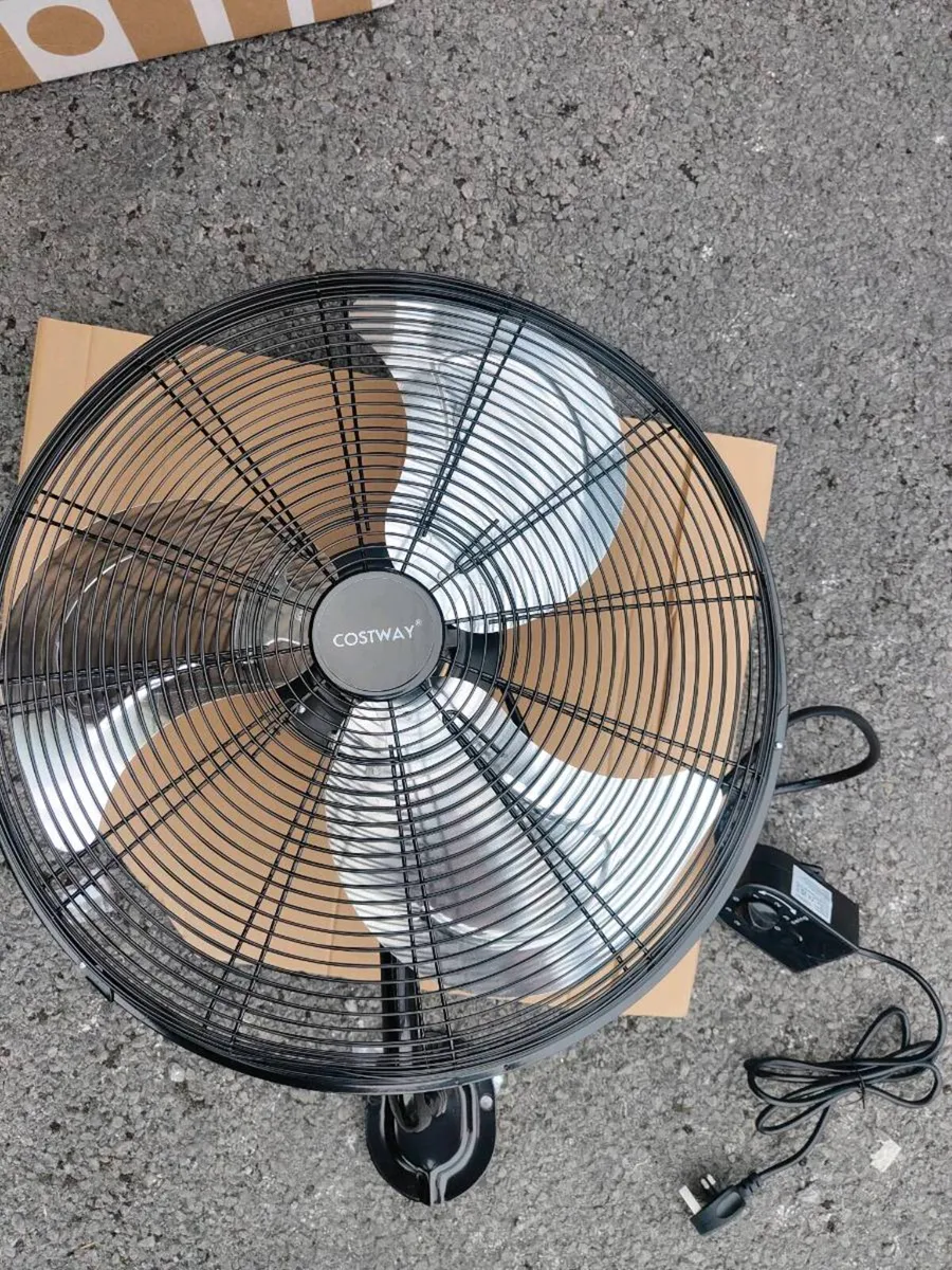 Large wall mounted fan - Image 1