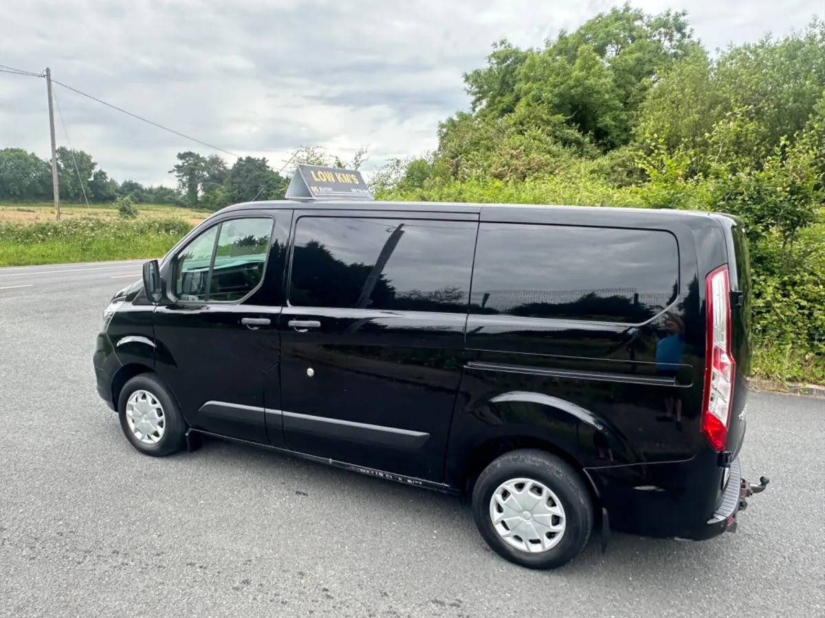 Ford Transit Custom LOW MILEAGE - Image 3