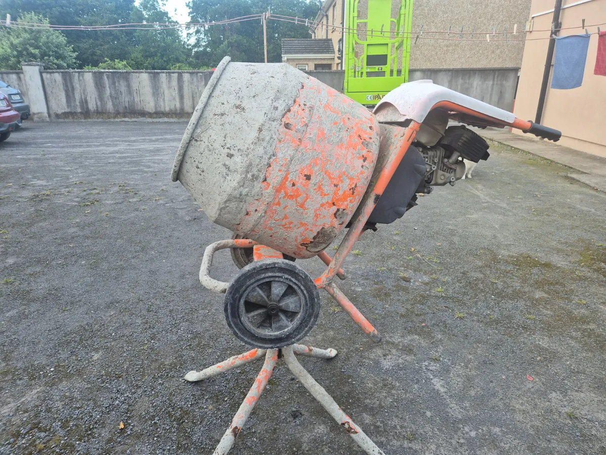 Belle cement mixer - Image 1