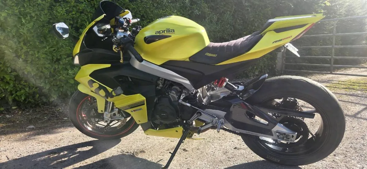 Aprilia 660rs 23r - Image 4