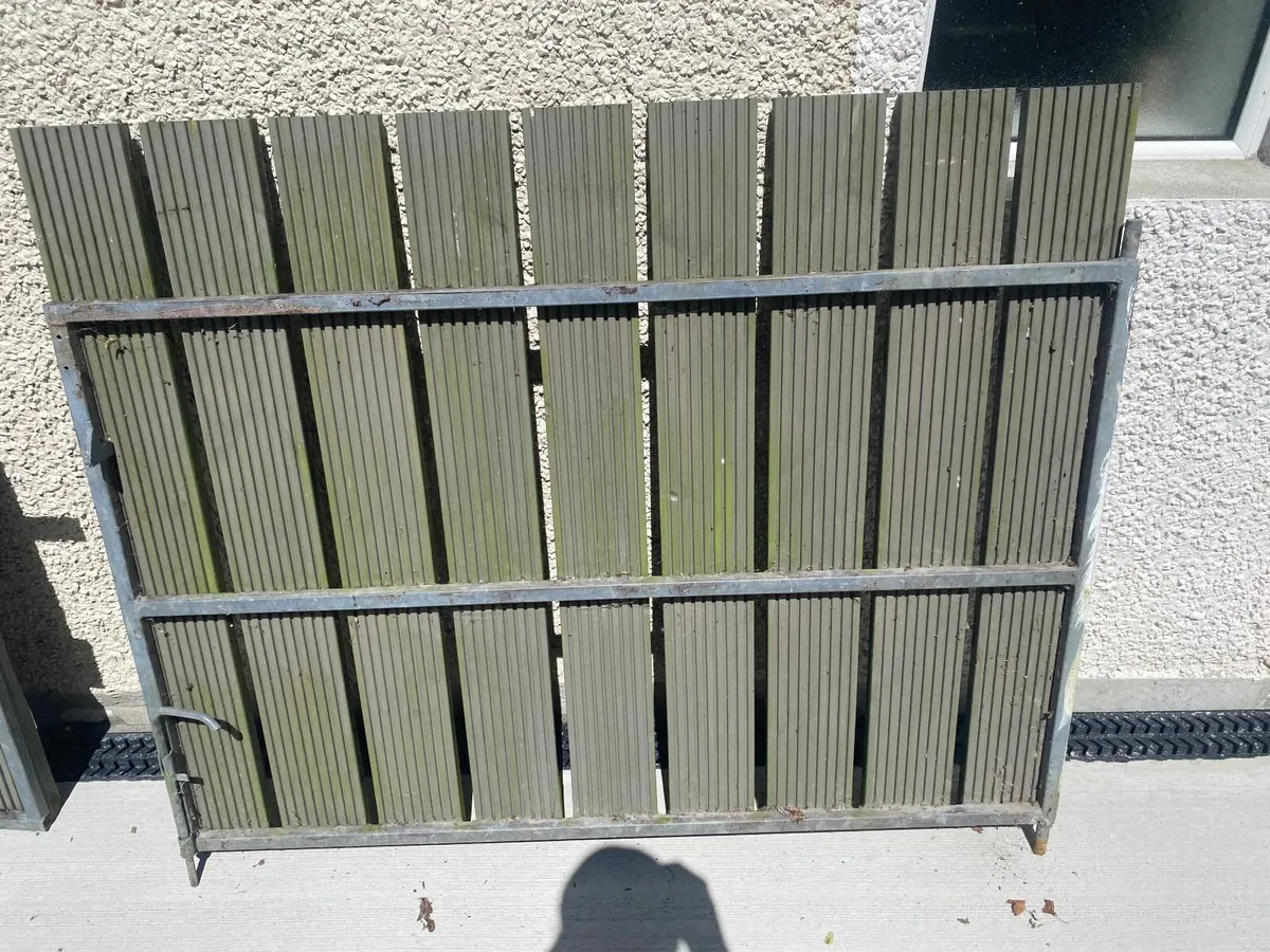 Heavy Duty Timber & Galvanised Steel Gates - Image 4