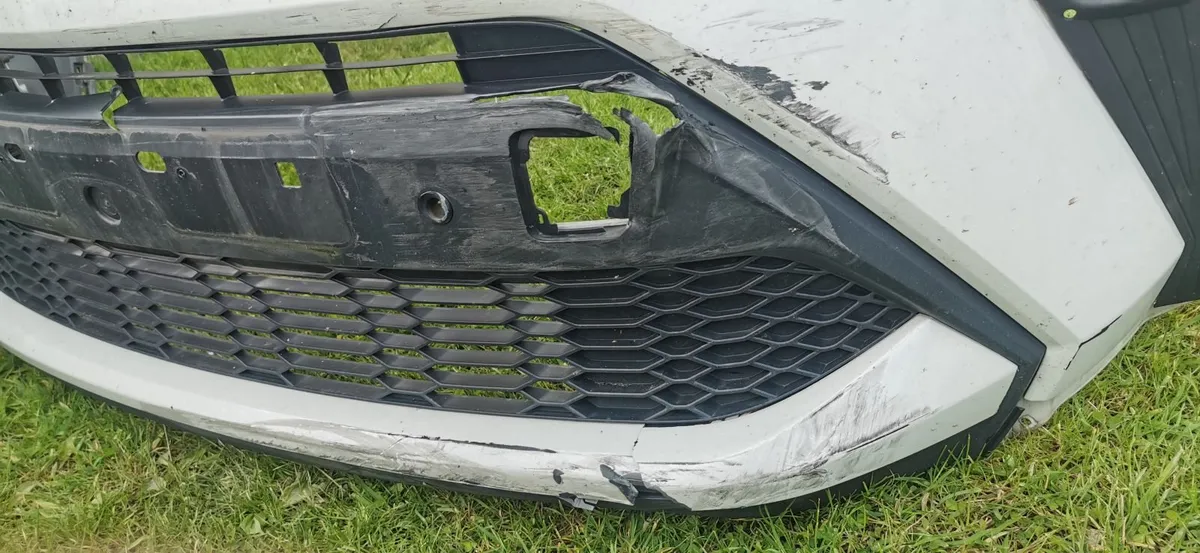 Toyota C-HR front bumper - Image 2