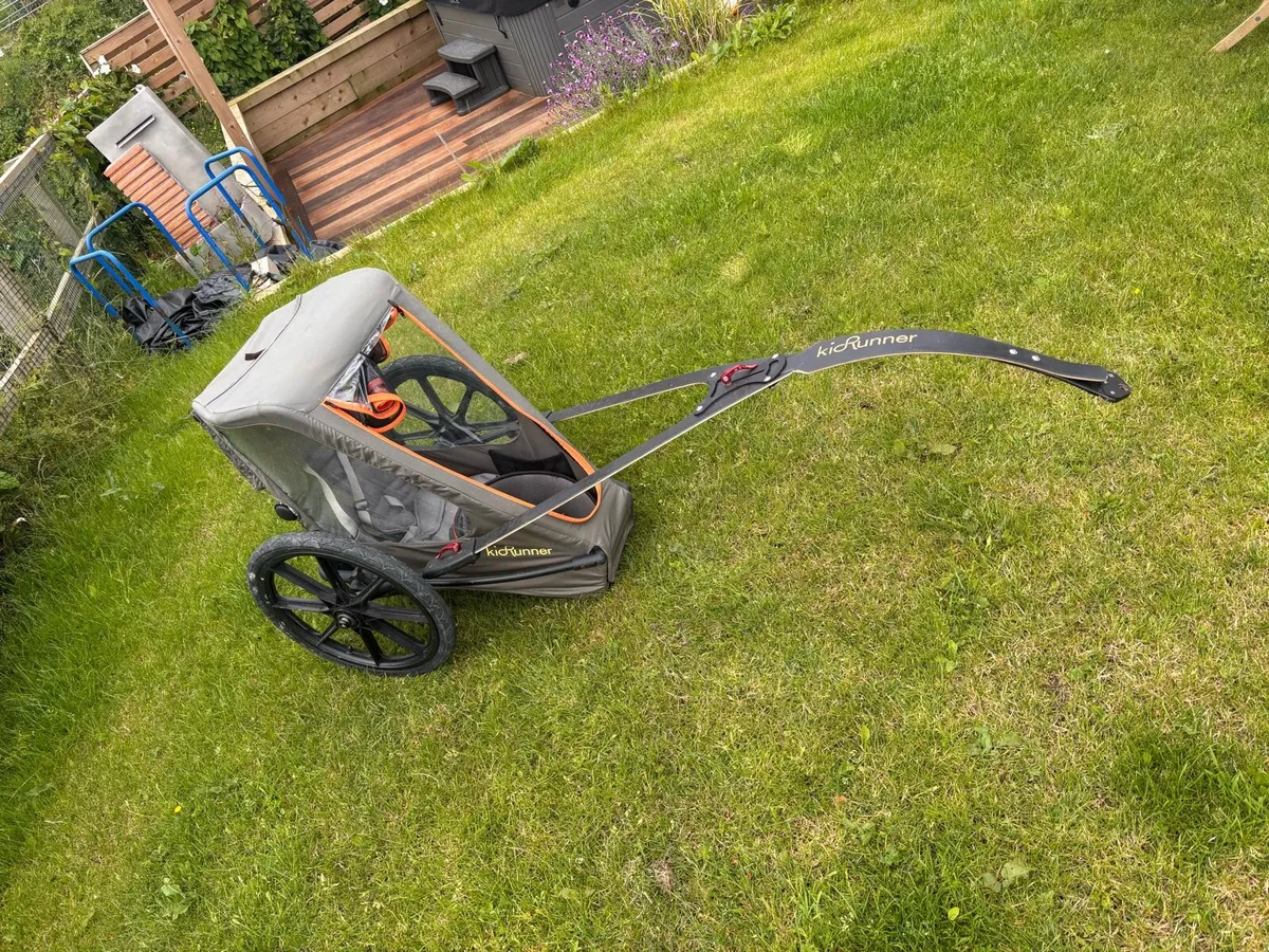 Kidrunner hands free running stroller - Image 1