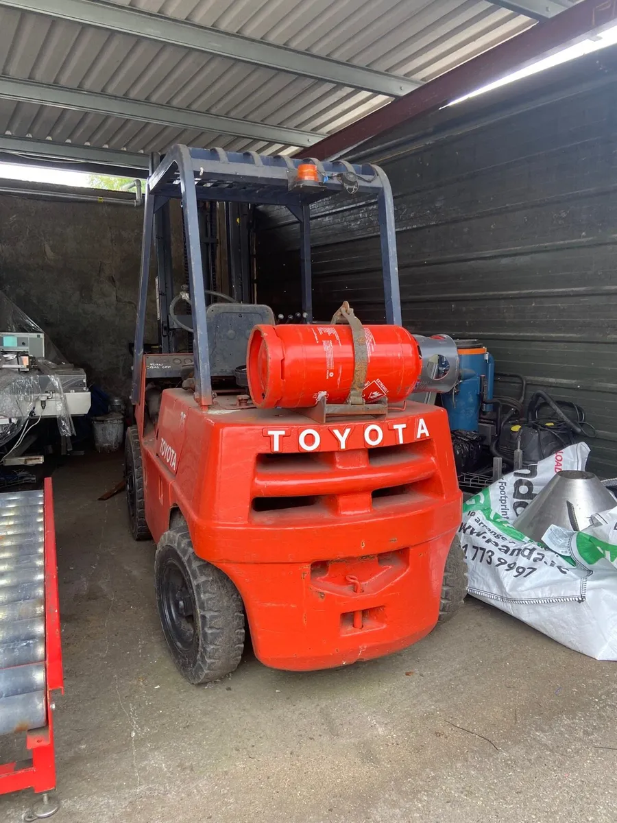 Toyota 3.5T forklift - Image 1