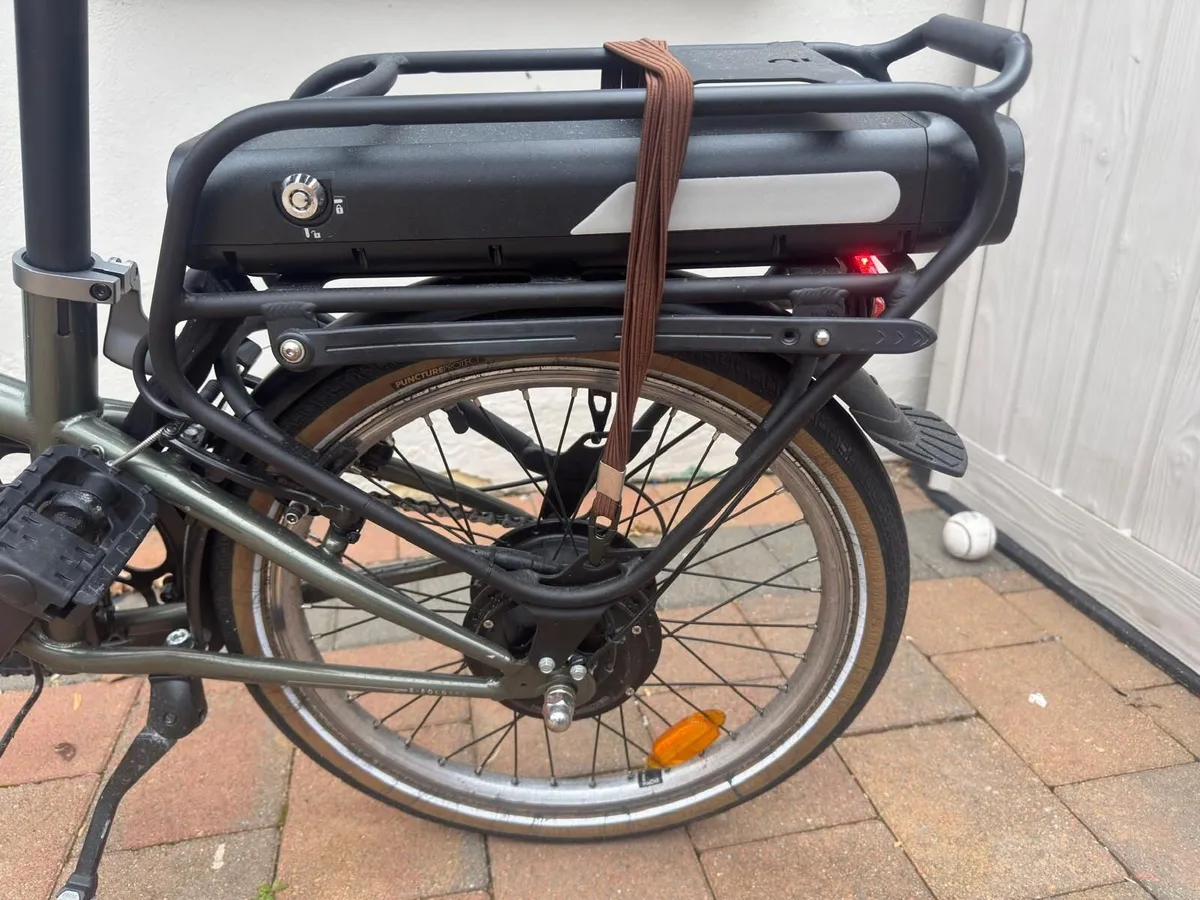 B'TWIN E-Fold 500 Electric Folding Bike – Mint - Image 3