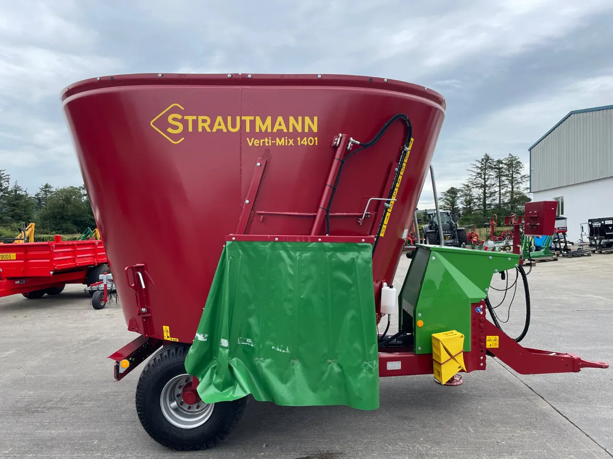 NEW Strautman Verti-Mix  1401 diet feeder - Image 4