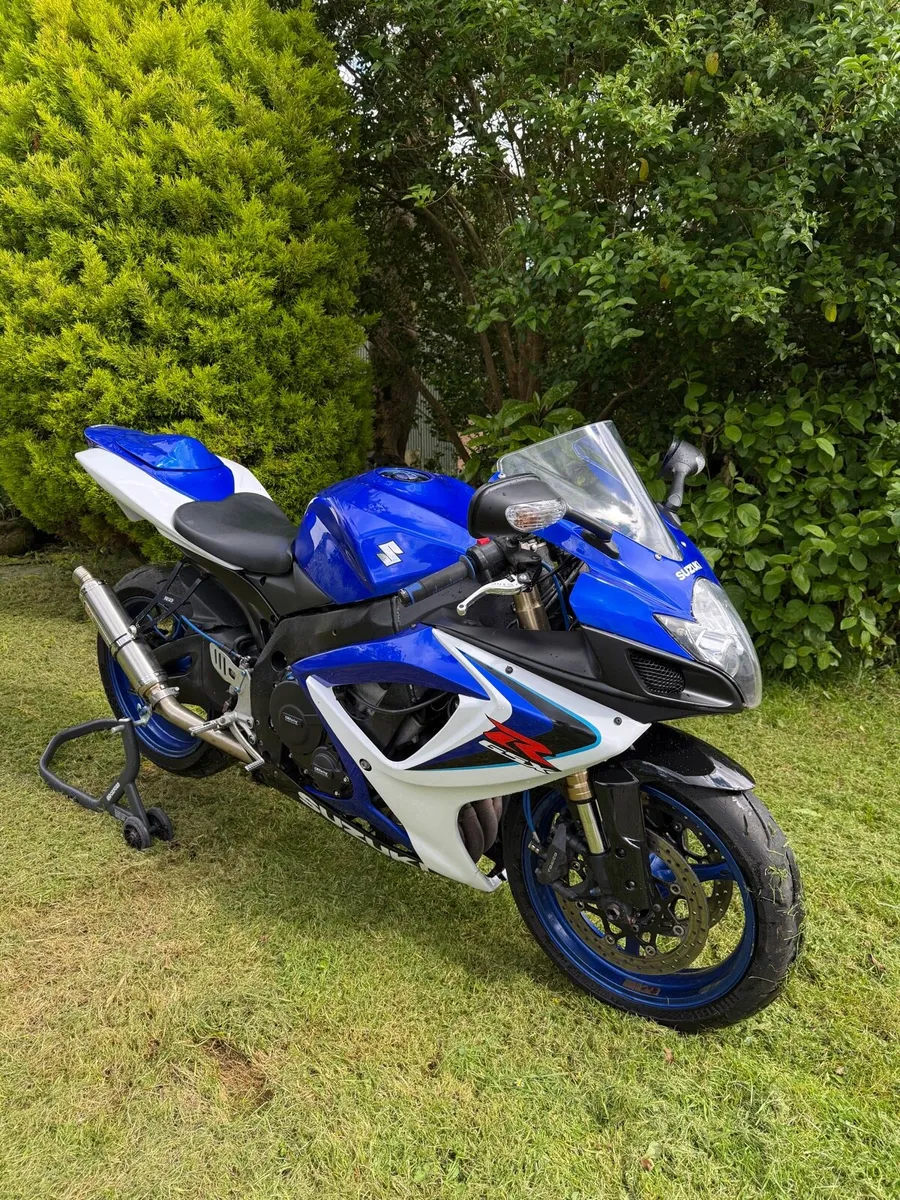 Suzuki Gsxr 600 k7 - Image 2