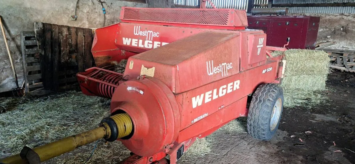 Welger AP530 baler - Image 1