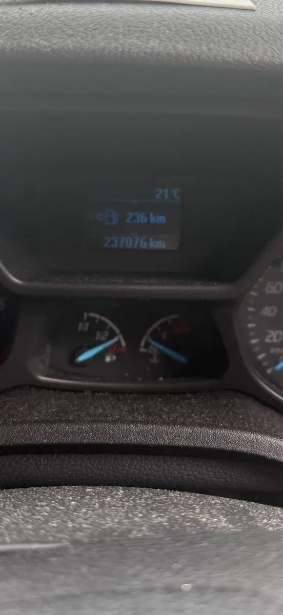 Ford transit Connect - Image 3