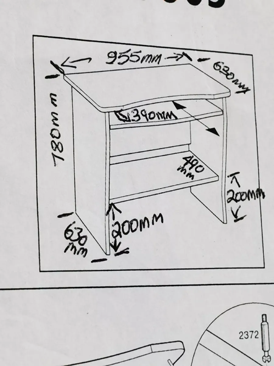 Desk - Image 4