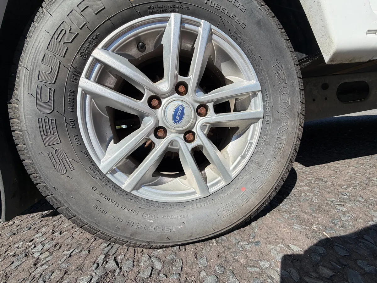 2019 Bailey Phoenix 640 - Image 3
