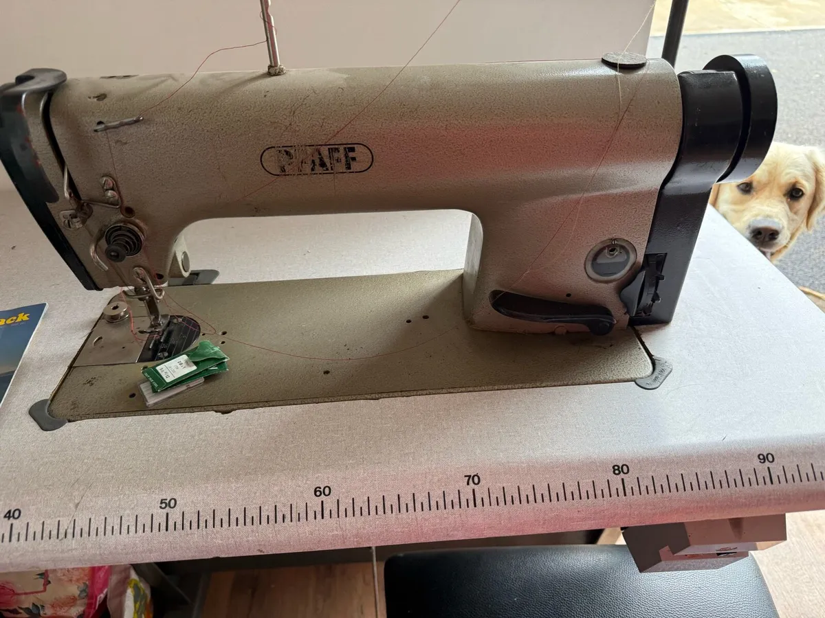 Industrial Sewing Machine - Image 2