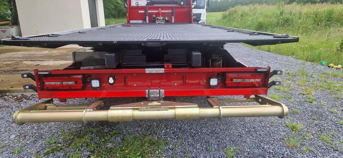 Recovery Truck - Image 2