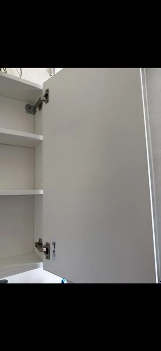 bathroom - Image 4