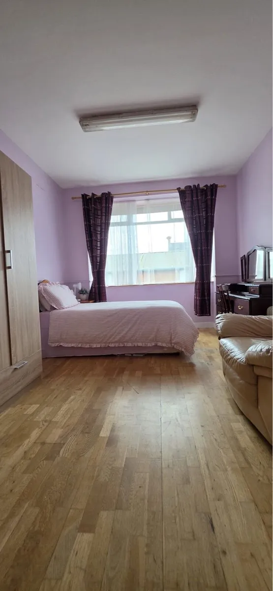 Room to rent - Image 1