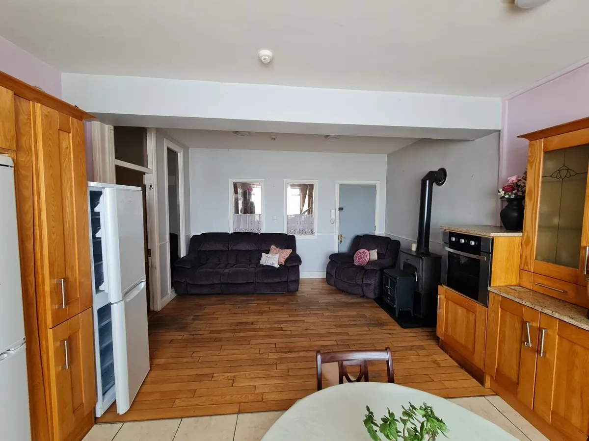 Room to rent - Image 4