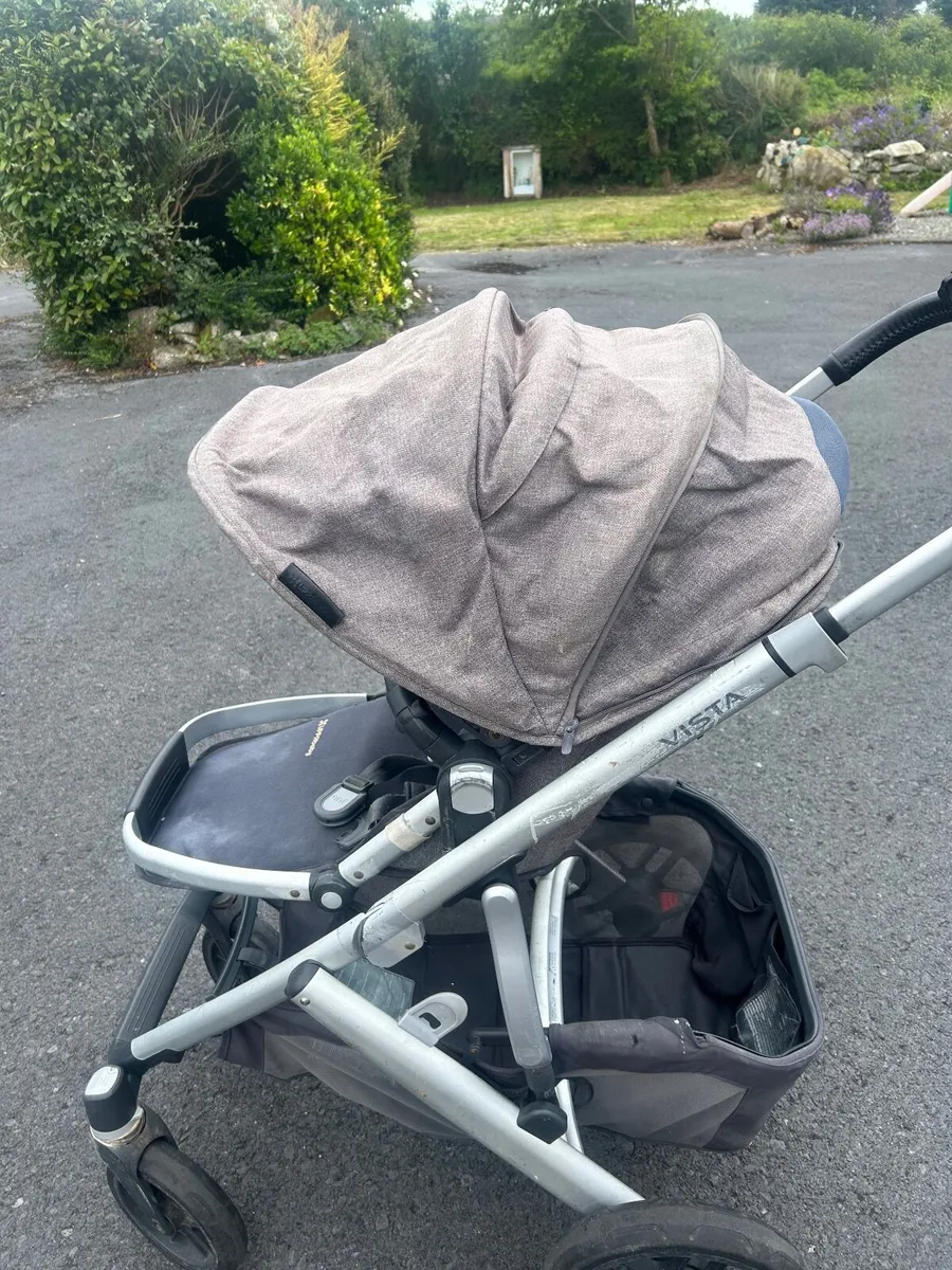 Uppababy Vista V2 - Image 1