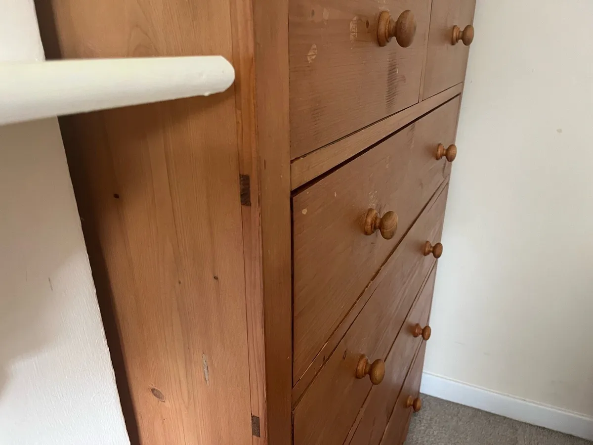 Chest of drawers - Image 2
