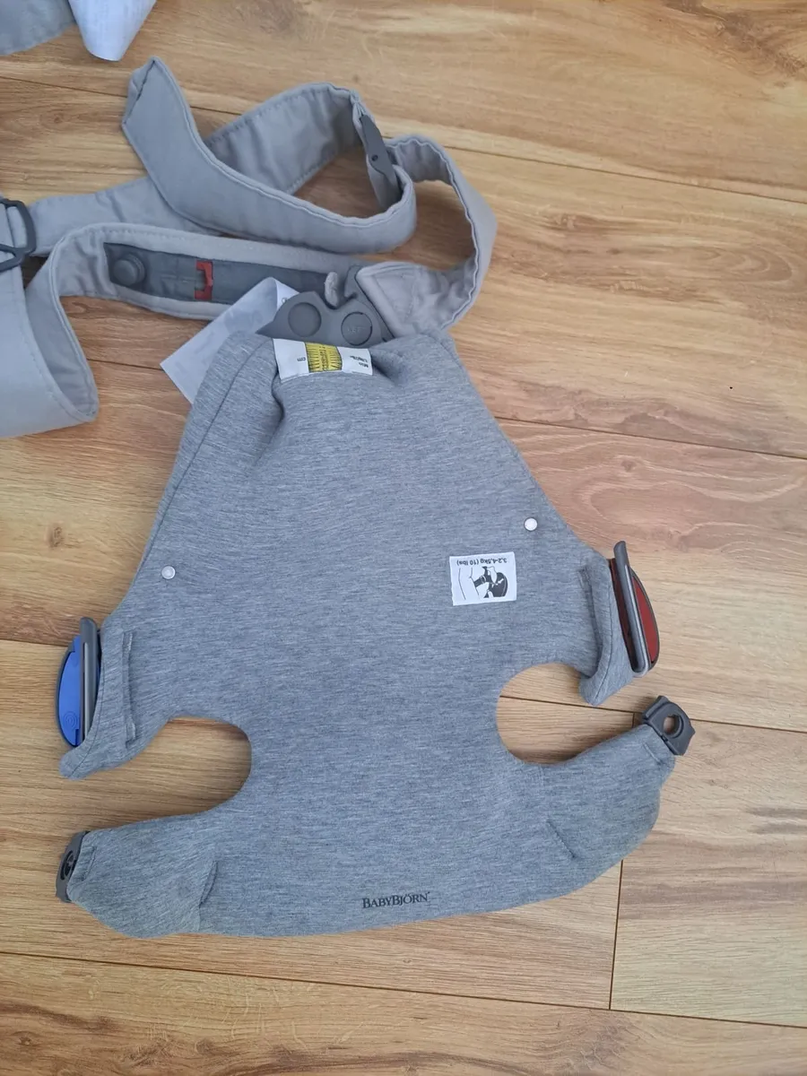 Baby Bjorn baby carrier - Image 3