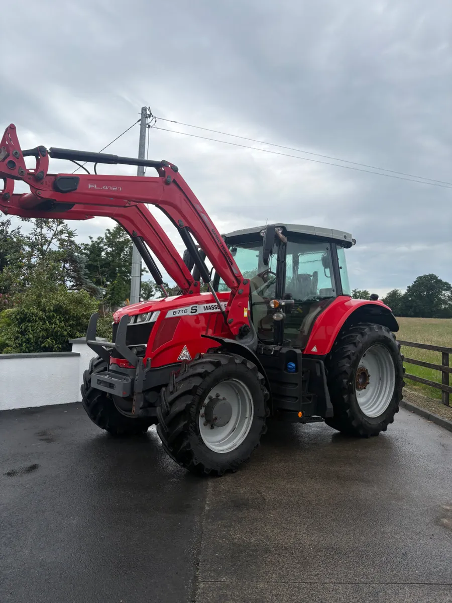 Massey Ferguson 6716 S Tractor - Image 1