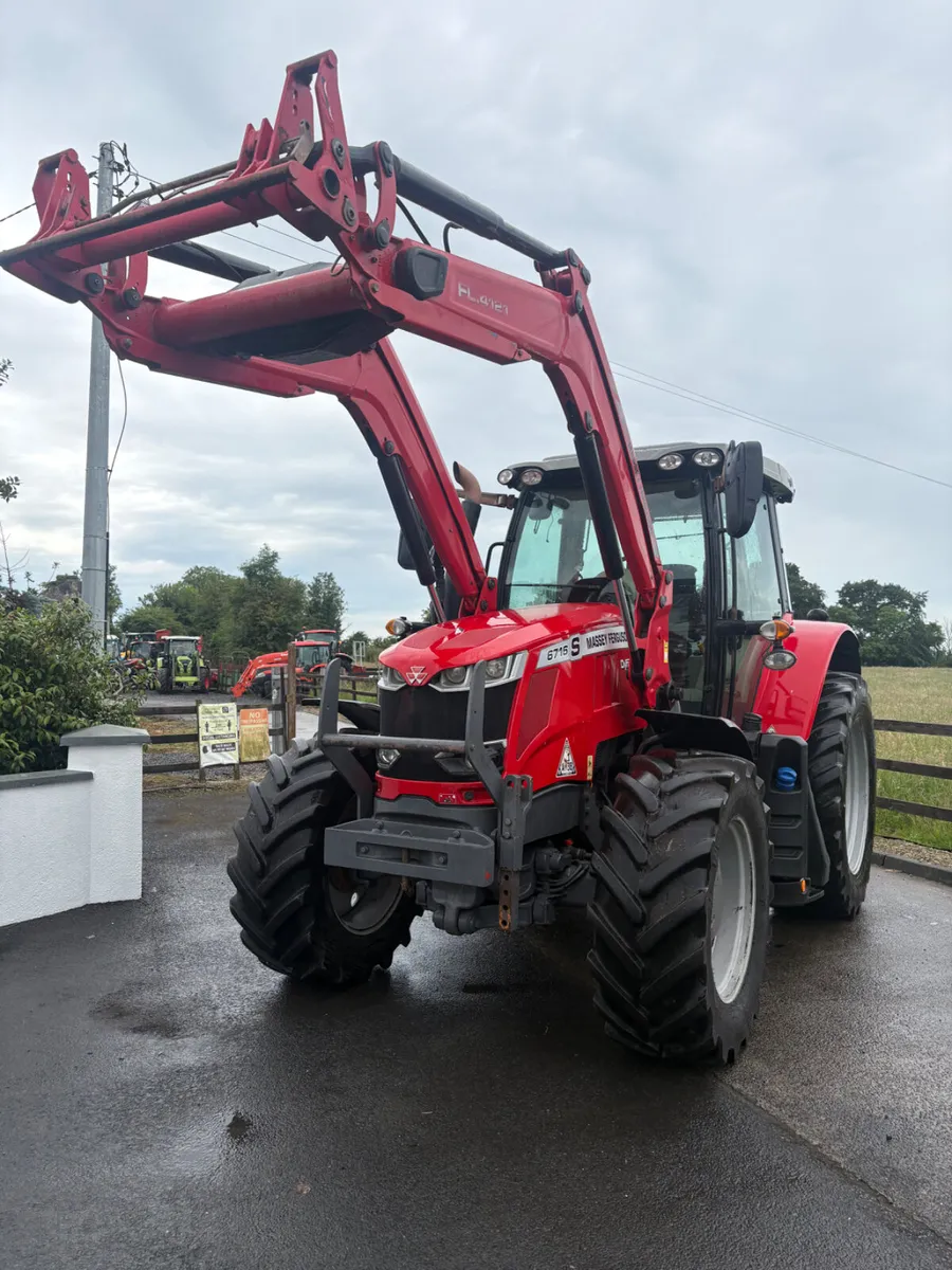Massey Ferguson 6716 S Tractor - Image 2