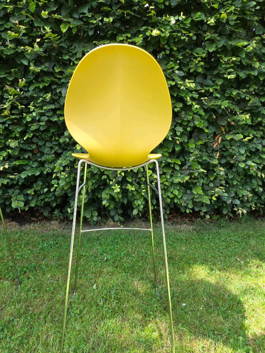 Caligaris Kitchen Stools - Image 4